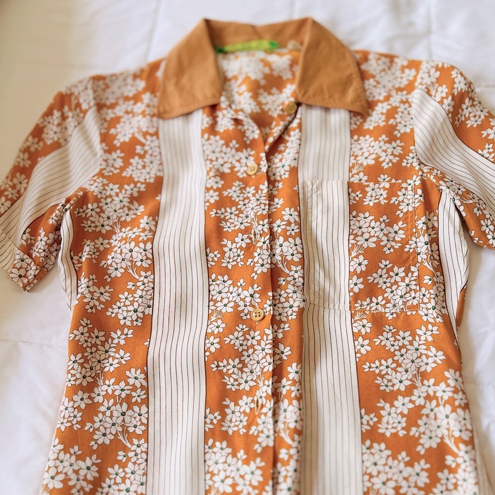 CACHAREL Orange Floral Short Sleeve Blouse